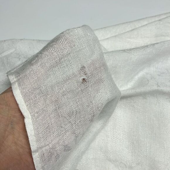 Off-White Cashmere Jacquard Scarf and/or Wrap with Blue Paisley Ends and Tassels - Picture 9 of 12